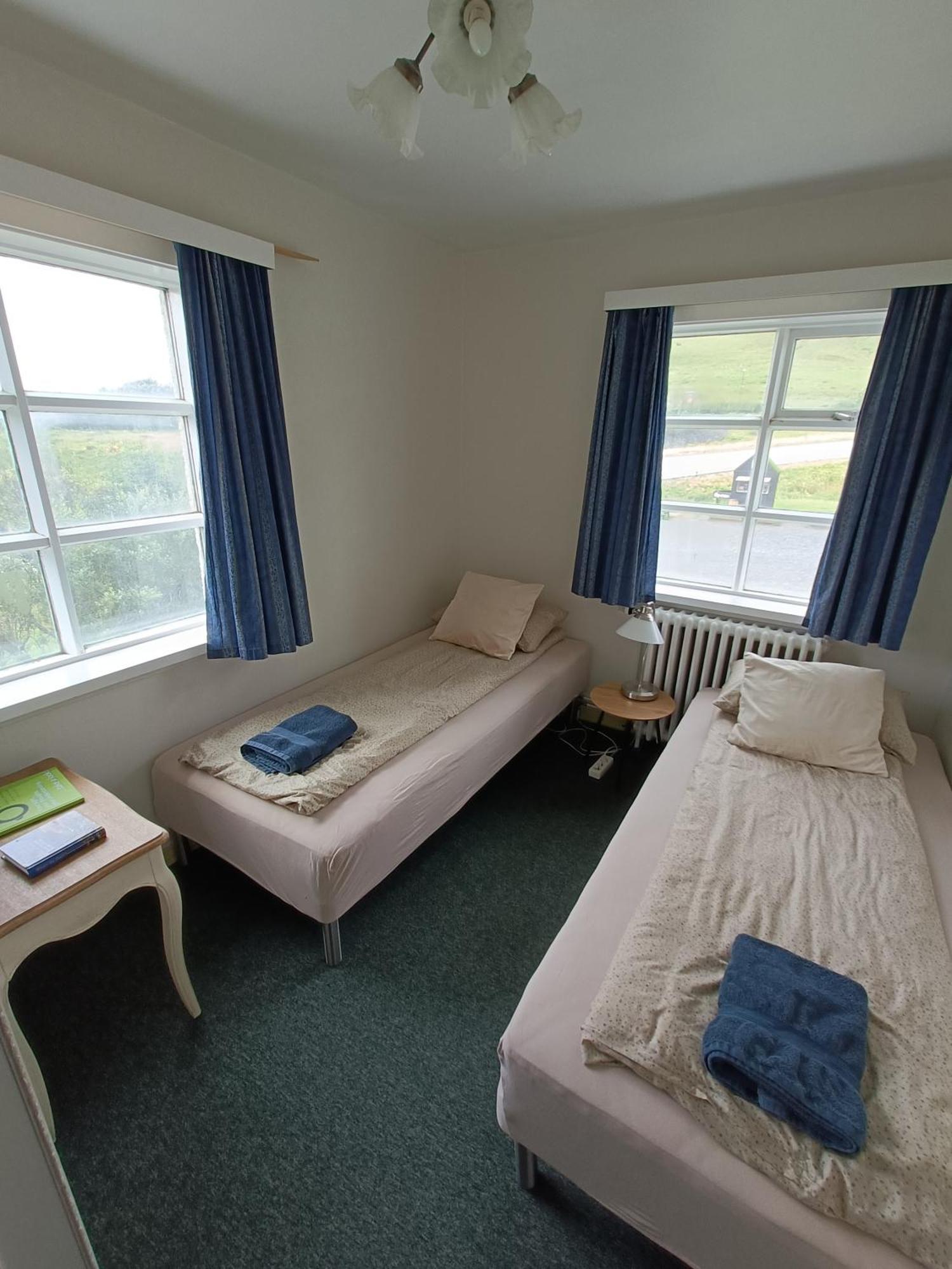 Arsalir Guesthouse Vik B&B ภายนอก รูปภาพ